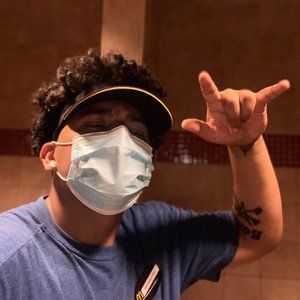 Meet your Posher, Gilbert